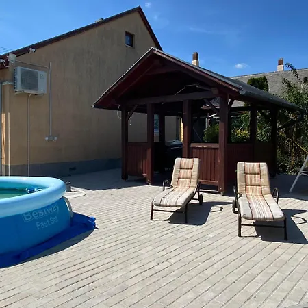 Perla Vendeghaz Διαμέρισμα *