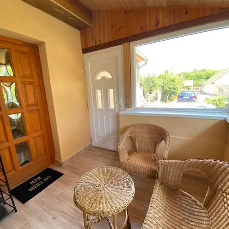 Perla Vendeghaz Διαμέρισμα *