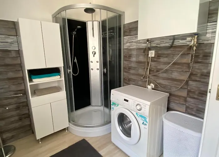 Perla Vendeghaz Apartament